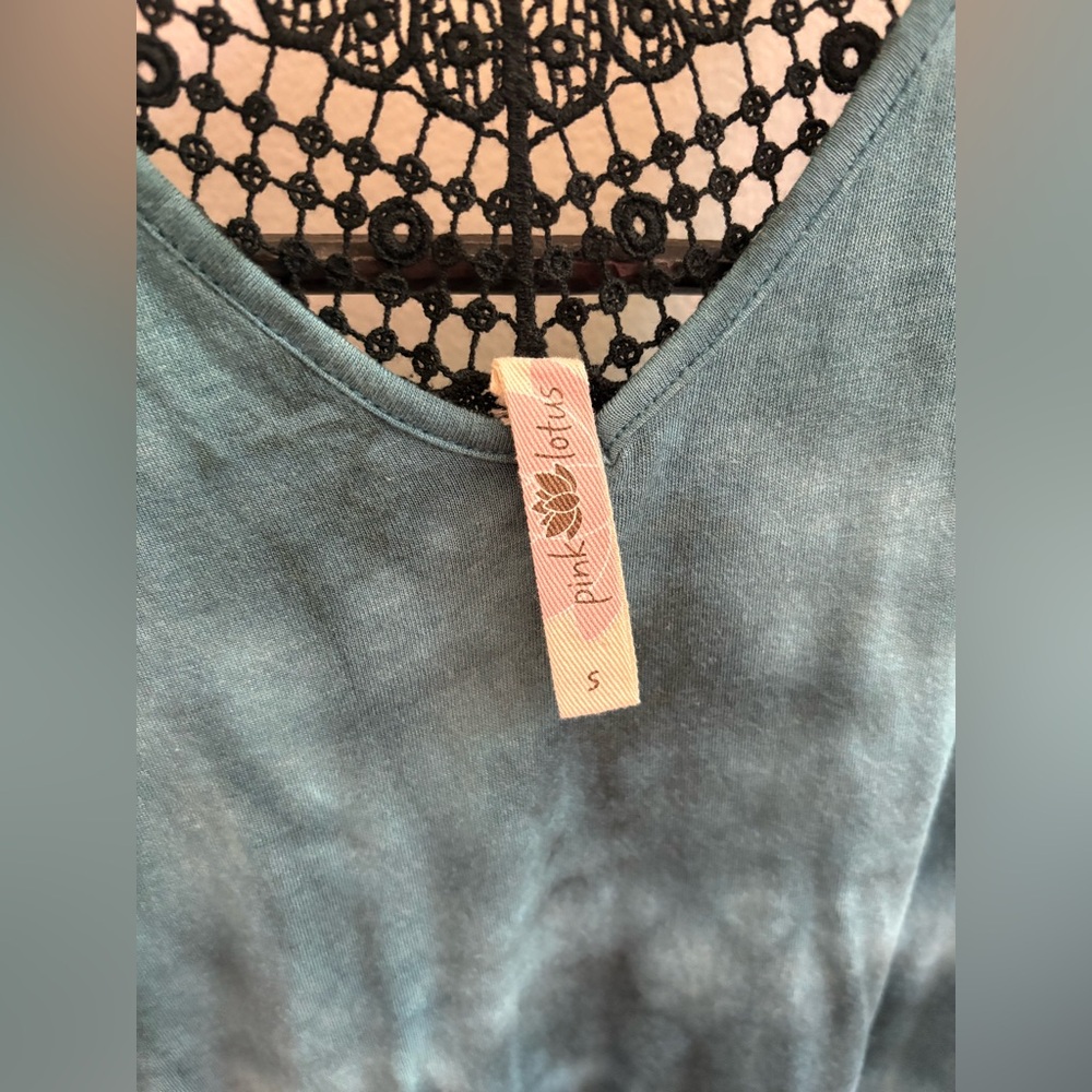 Pink Lotus Tank Top - Picture 4 of 6